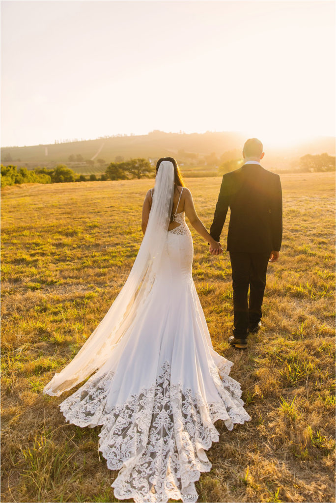 wedding couple at nooitgedacht stellenbosch
