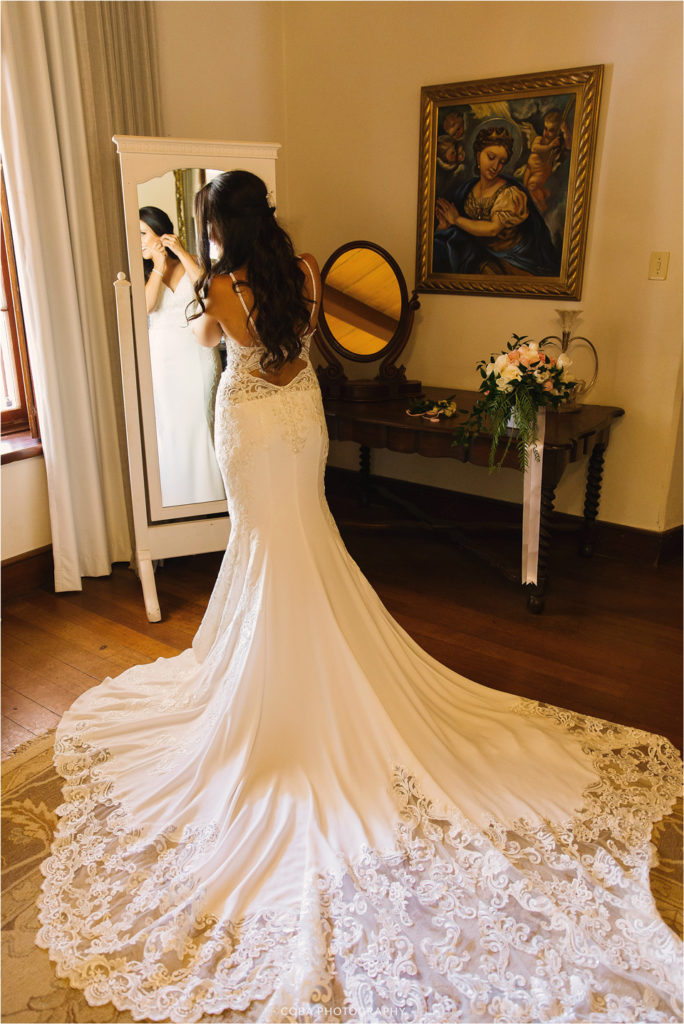 bride getting ready at nooitgedacht