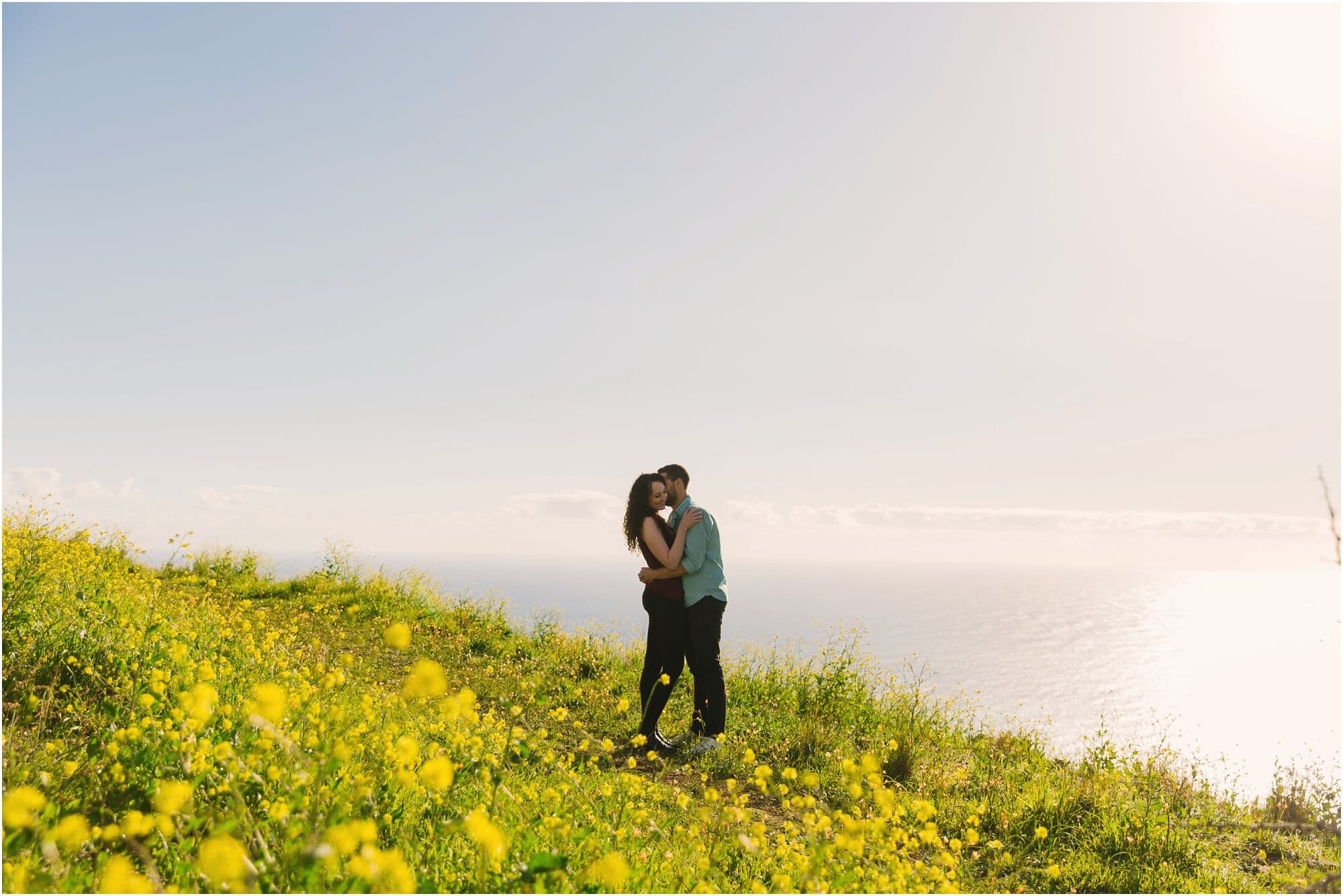 couple shoot cape town - table mountain - coba photography (2).jpg couple in field of flowers on signal hill