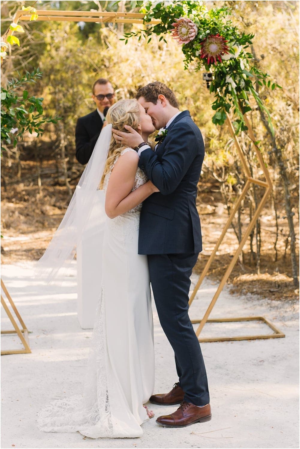 the-one-heaven-and-earth-wedding-photographer-hermanus-coba_1149.jpg the-one-heaven-and-earth-wedding-photographer-hermanus-coba_1149.jpg