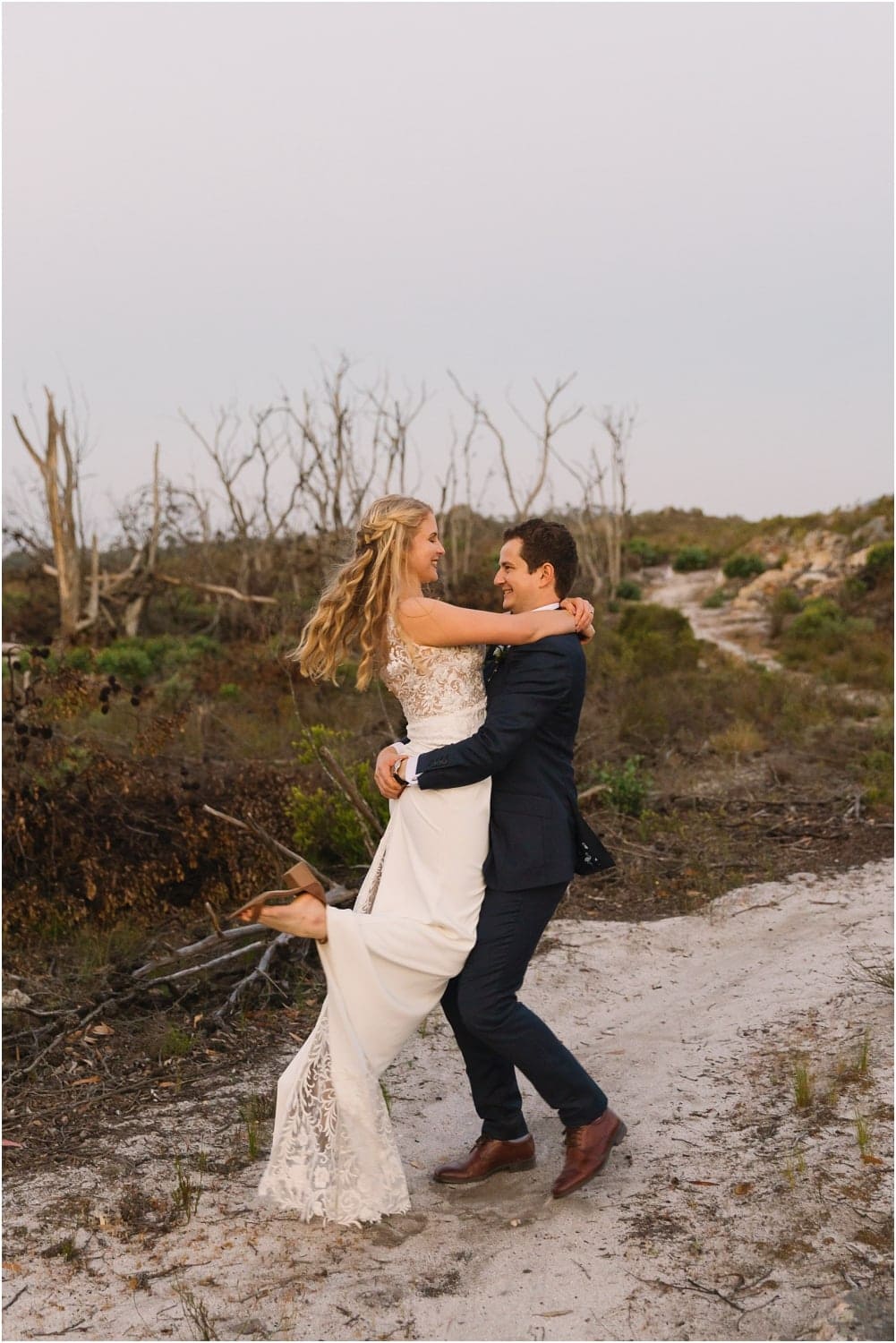 the-one-heaven-and-earth-wedding-photographer-hermanus-coba_1183.jpg the-one-heaven-and-earth-wedding-photographer-hermanus-coba_1183.jpg