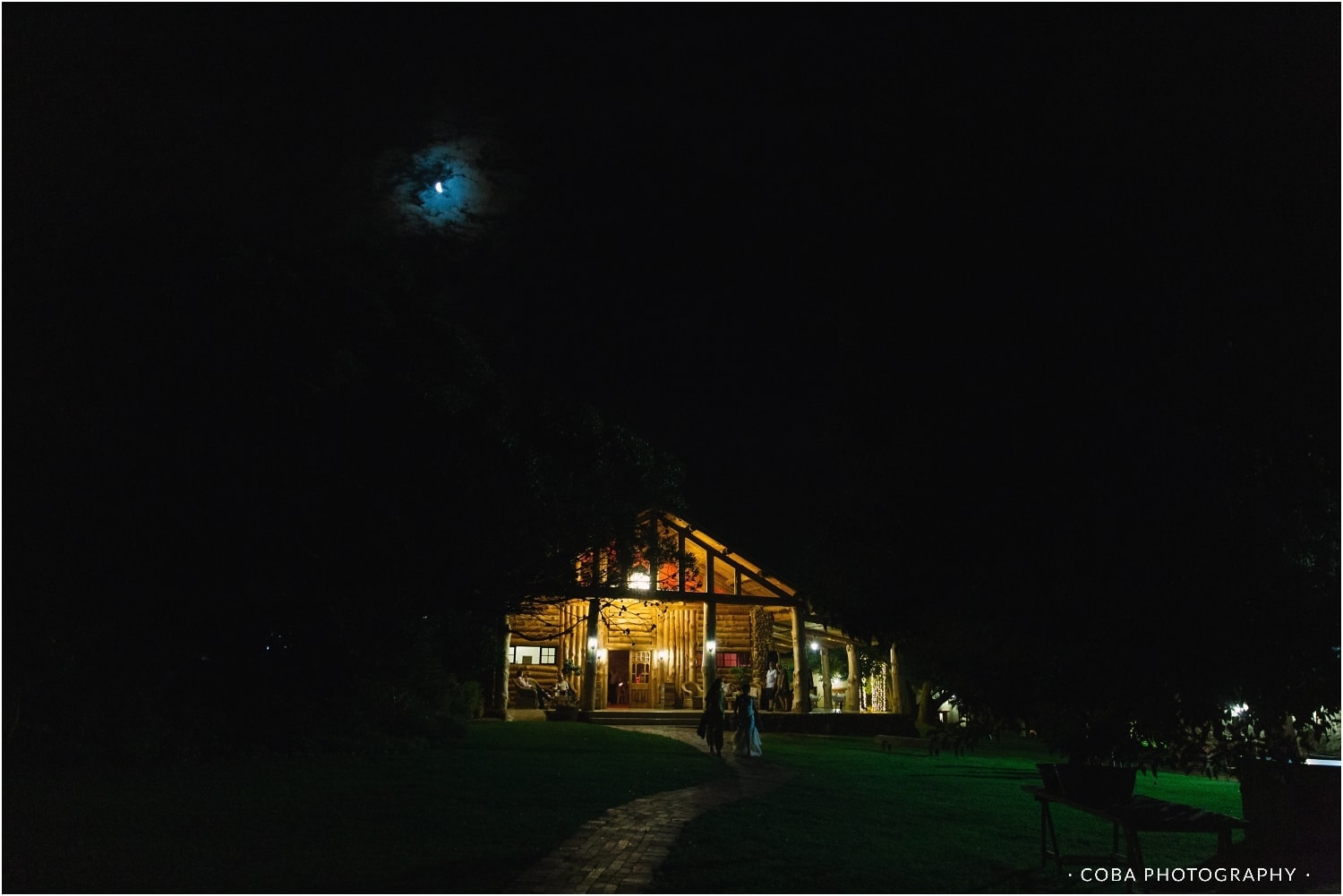 de uijlenes nightjar venue at night