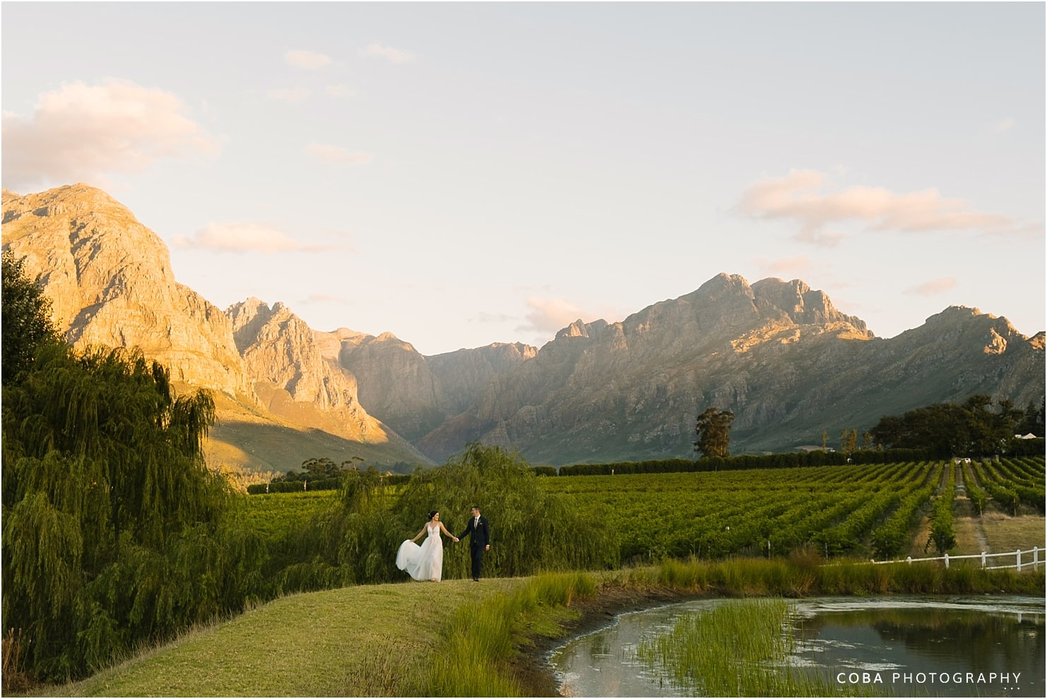 wedding at zorgvliet - couple with moutains