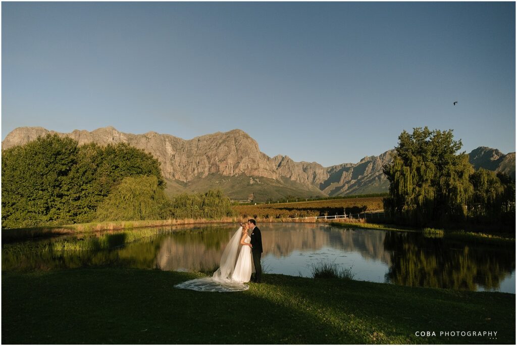 wedding at zorgvliet - couple with view of the mountains