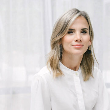 female entrepreneur branding photos at Glasshaus in Paarl by Selah Studio